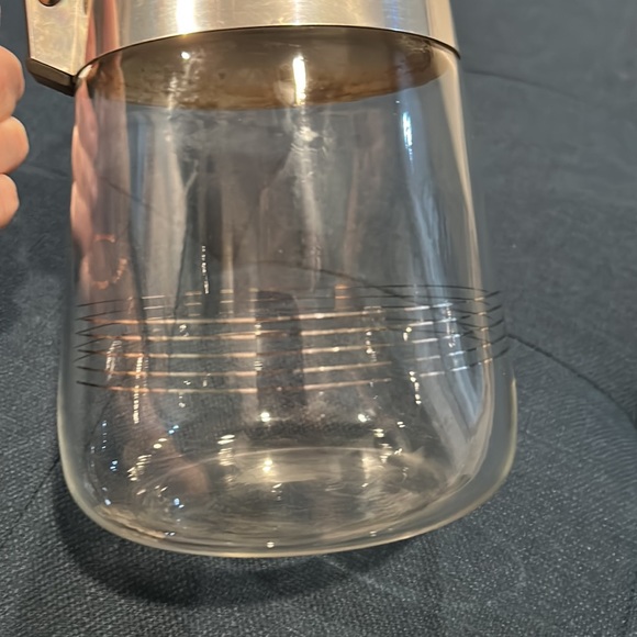 Vintage Corningware heat proof glass coffee pot, metallic rings - Picture 5 of 12